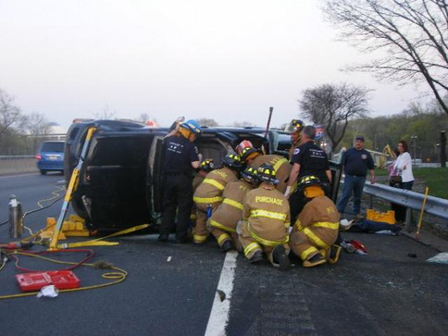 4/22/08 - Motor Vehicle Accident / Extrication